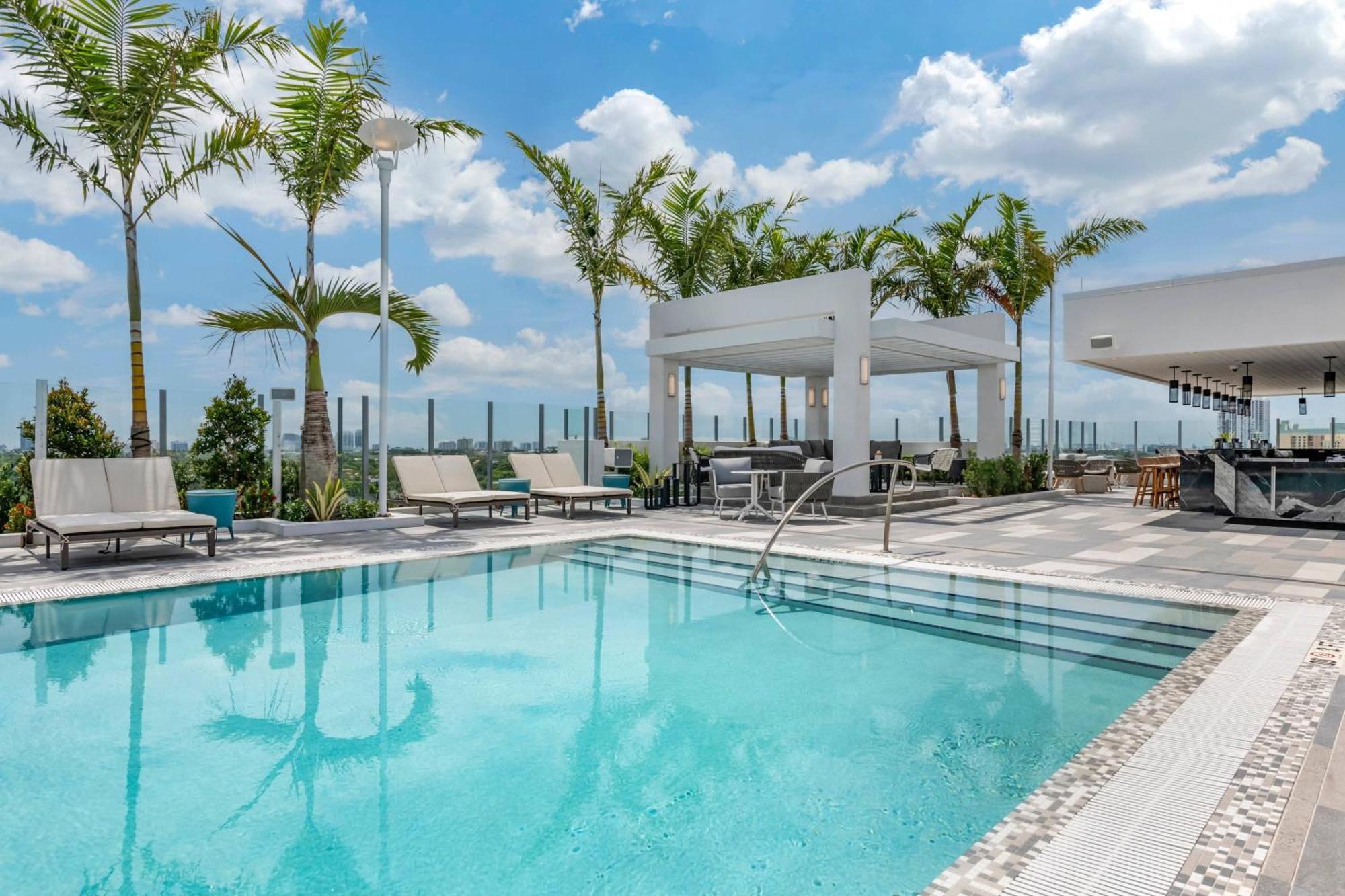 Courtyard By Marriott Fort Lauderdale Downtown Экстерьер фото